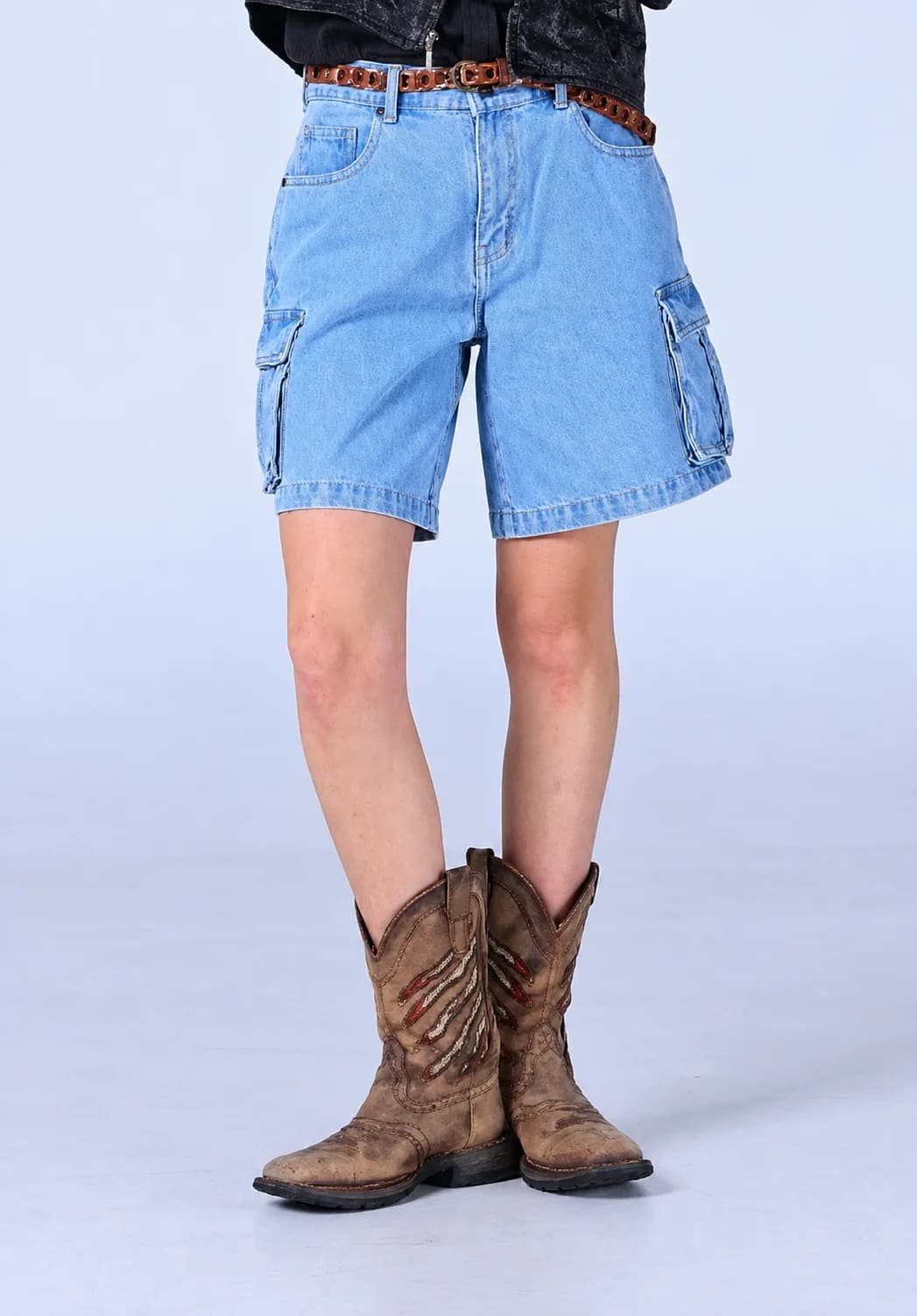 Jack Russel - Women Short Jeans - Handwerk JF-SH-CG/LB Light Blue Mid Waisted